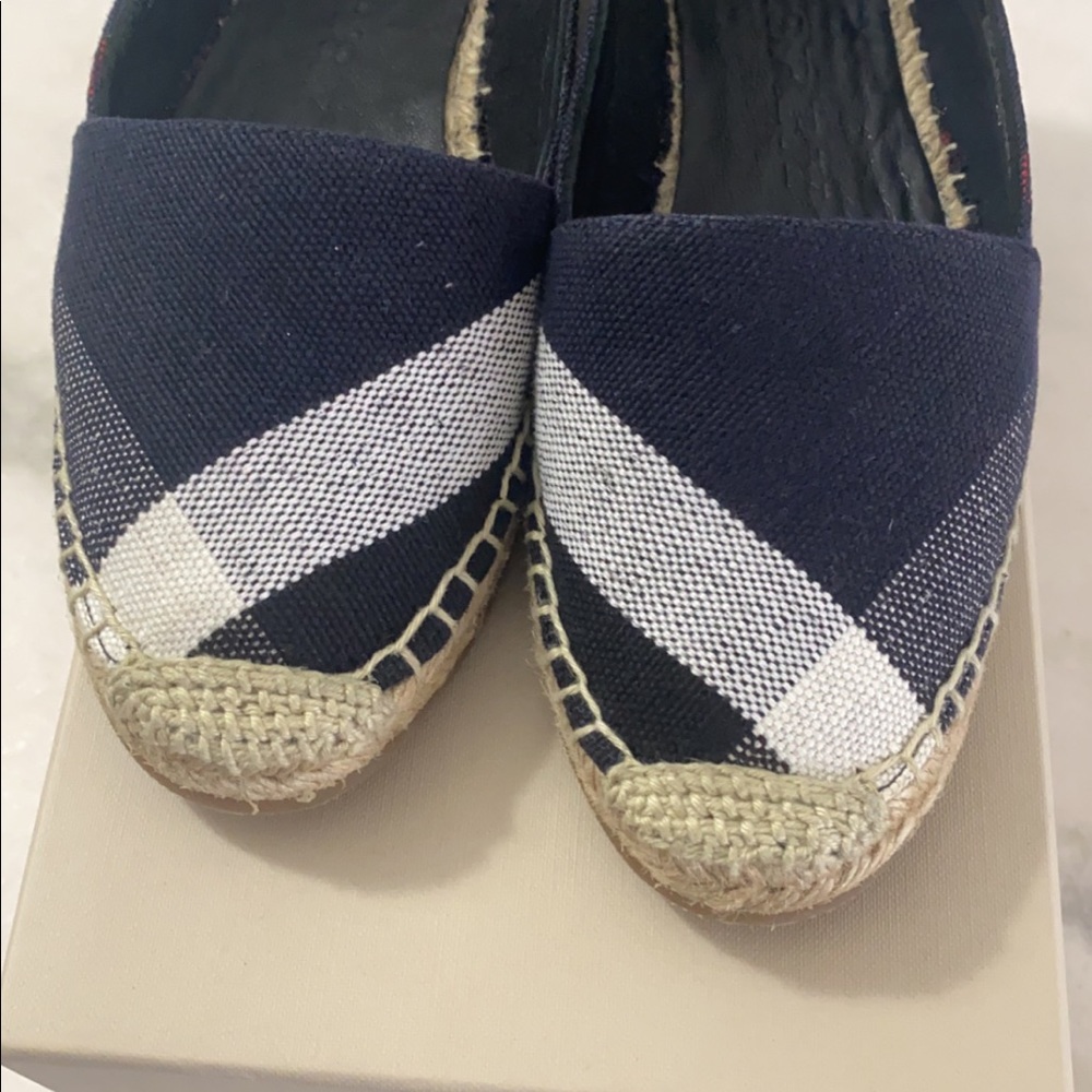 Burberry Espadrilles - Picture 3 of 9
